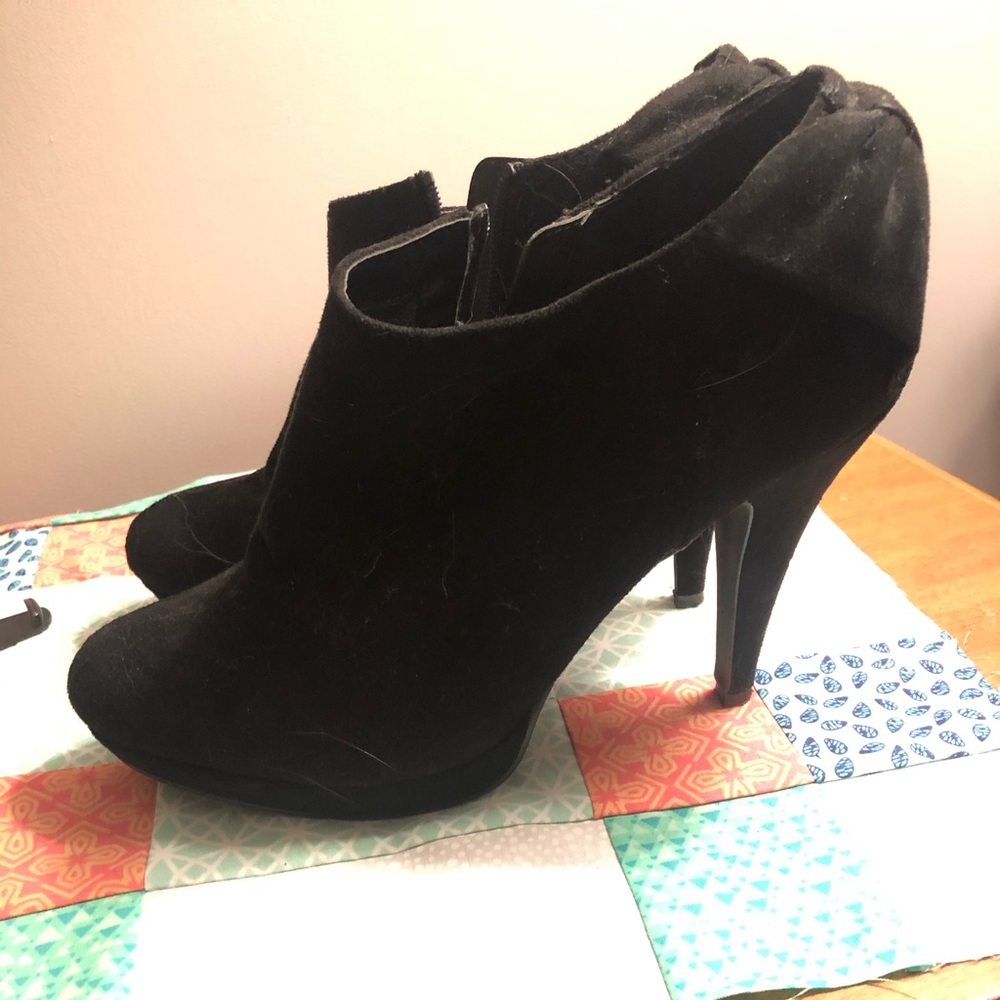 🟣Black velvety texture shoes